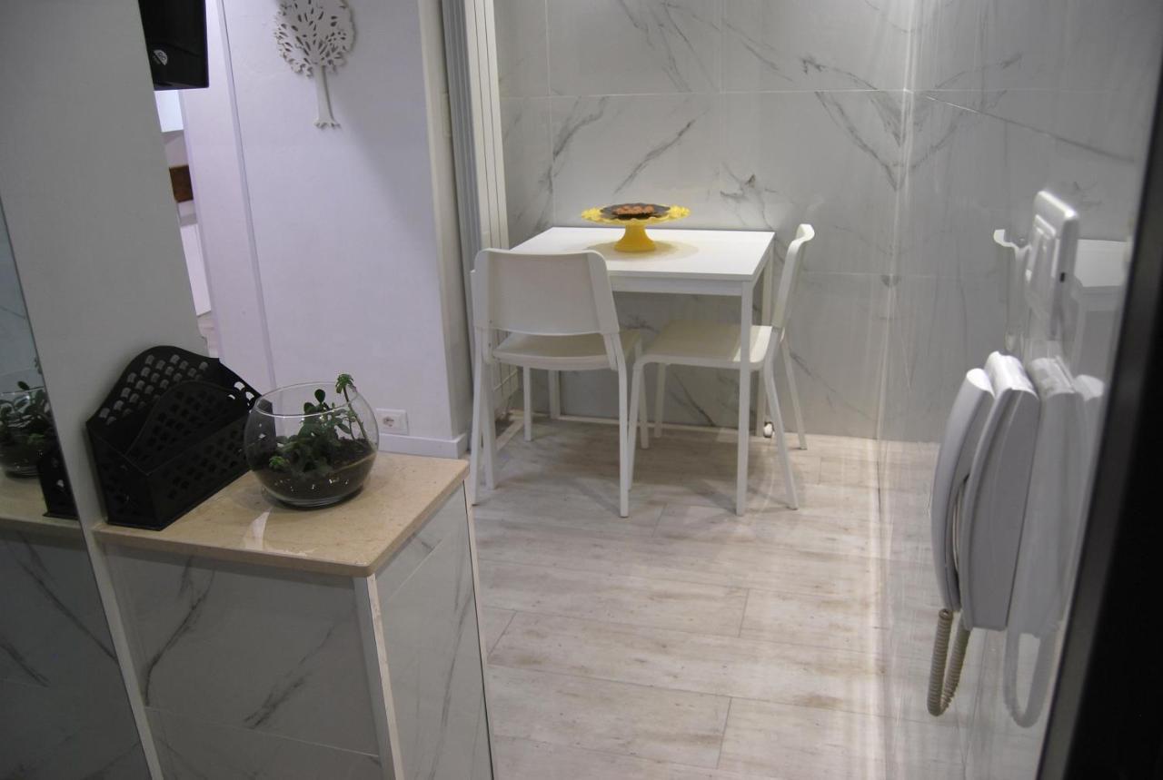 Appartamento 2-Tourist House Bologna-Altavista - Self Check-In Esterno foto